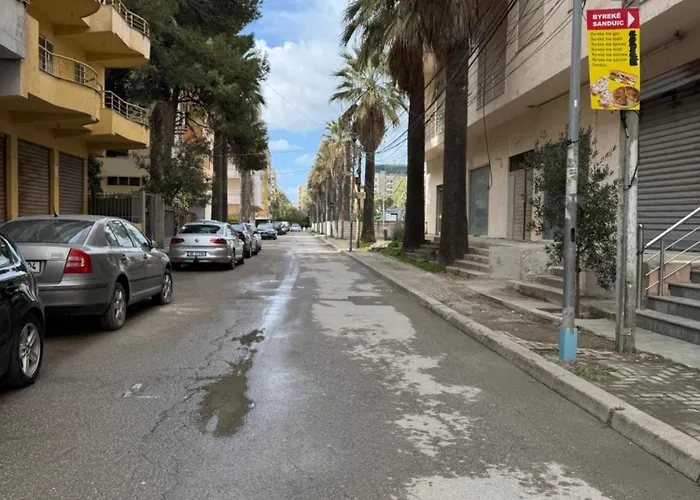 R&m One Bedroom Seafront Apartmán